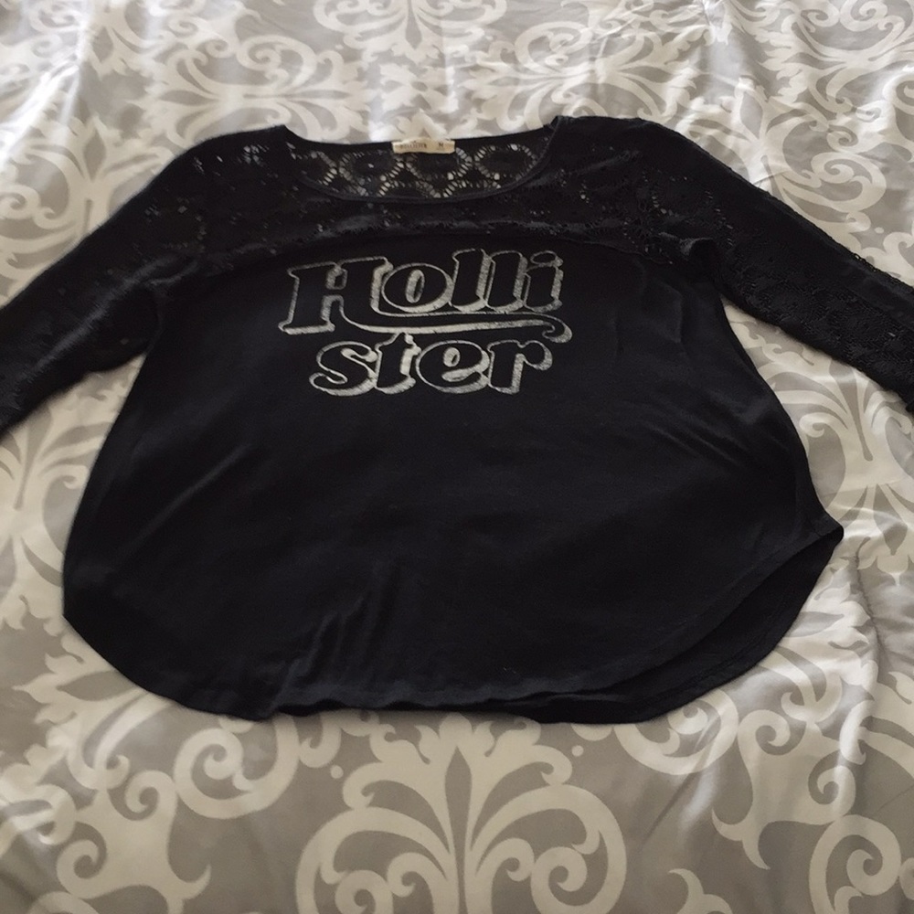 Black Hollister shirt